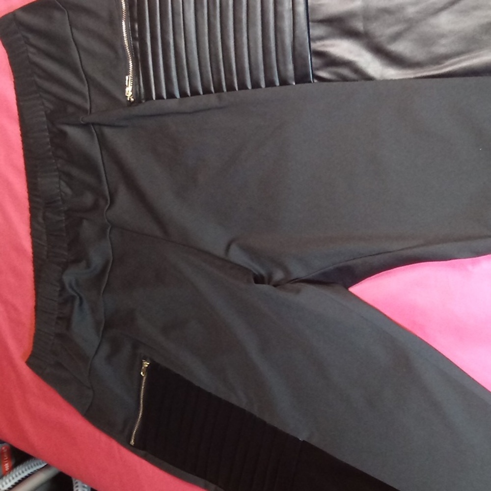 Xplus Wear - Picture 3 of 7